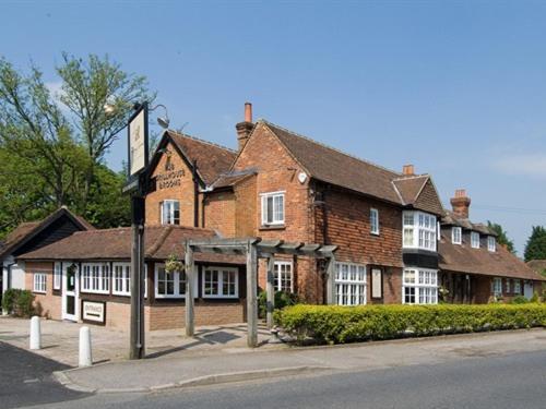 מלון גילדפורד The Percy Arms מראה חיצוני תמונה